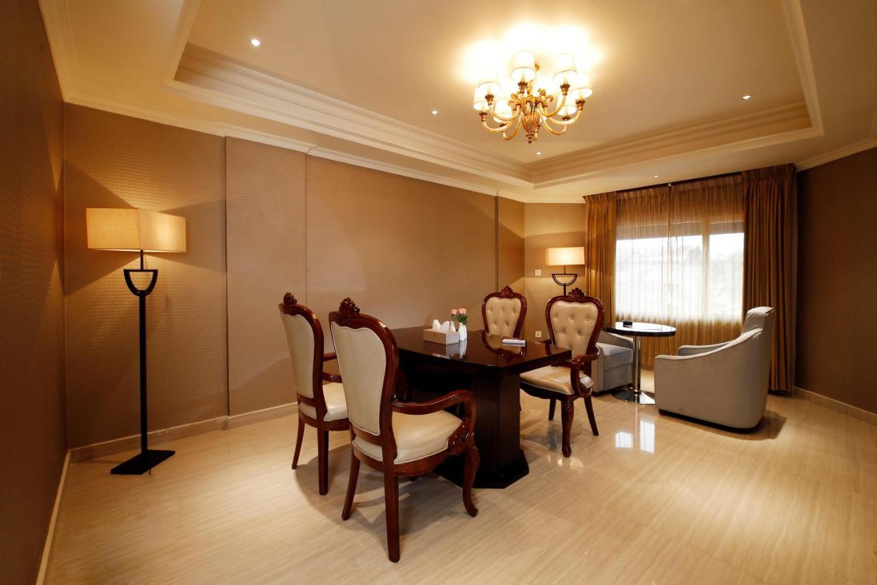 Hotel Park Residency Nilambur Экстерьер фото