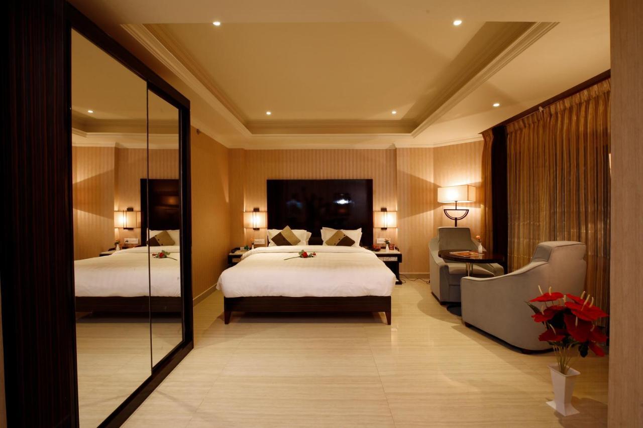 Hotel Park Residency Nilambur Экстерьер фото
