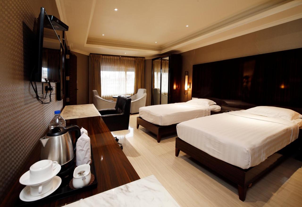Hotel Park Residency Nilambur Экстерьер фото