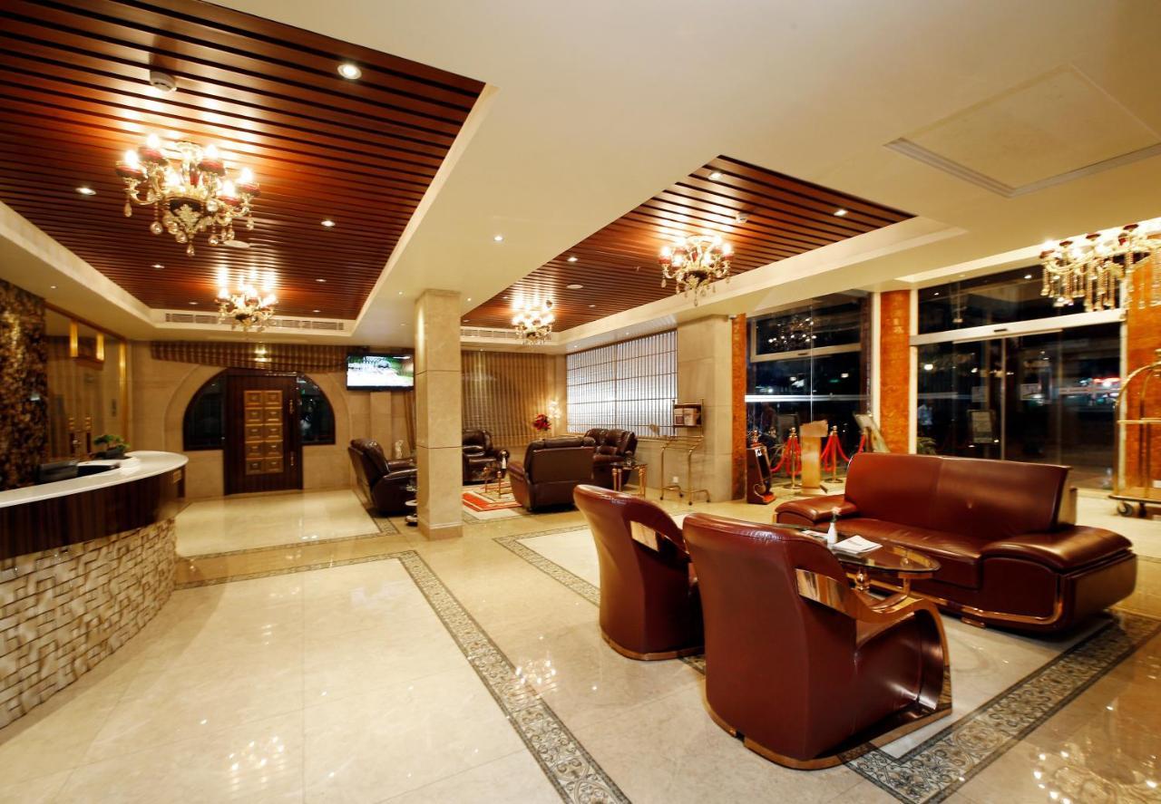 Hotel Park Residency Nilambur Экстерьер фото